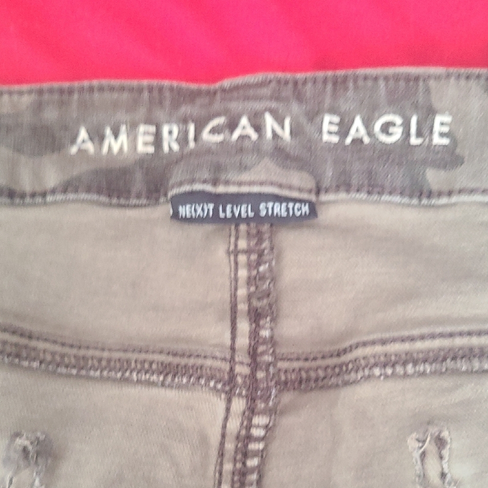 American Eagle Olive Stretch Pants - Picture 6 of 8